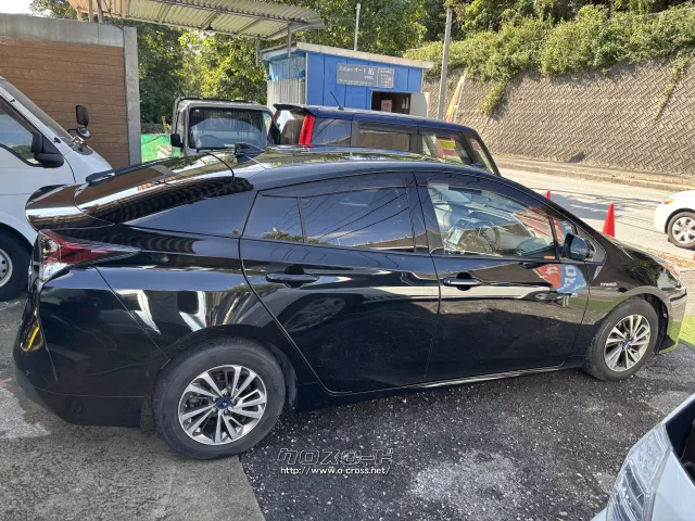 トヨタ プリウス