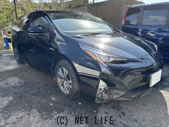 トヨタ プリウス