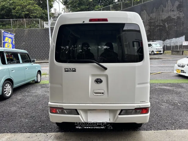 トヨタ ピクシスバン