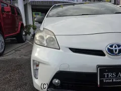 トヨタ プリウス