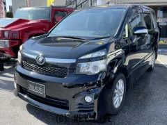 トヨタ ヴォクシー