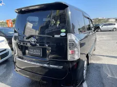 トヨタ ヴォクシー