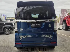 ホンダ N-BOX+