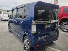 ホンダ N-BOX+