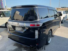 日産 エルグランド