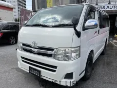 トヨタ ハイエースバン