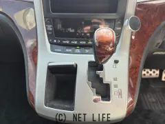 トヨタ ヴェルファイア