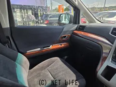 トヨタ ヴェルファイア