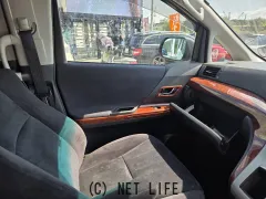 トヨタ ヴェルファイア