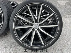 ホイール・タイヤ 20インチ