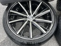 ホイール・タイヤ 20インチ