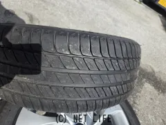 ホイール・タイヤ 225/50R17