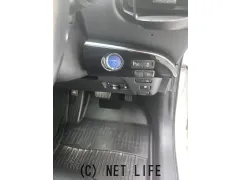 トヨタ プリウスPHV