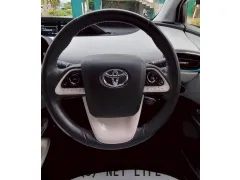 トヨタ プリウスPHV