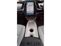 トヨタ プリウスPHV