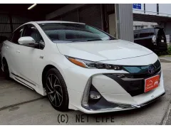 トヨタ プリウスPHV