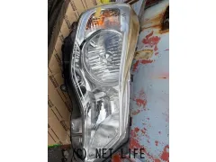 外装・エアロ 右ヘッドライト