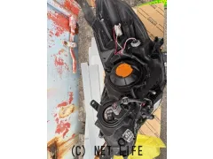 外装・エアロ 右ヘッドライト