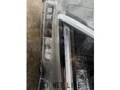 外装・エアロ SKE フォレスター　左ヘッドライト