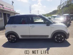 ダイハツ キャスト