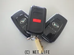 ダイハツ アルティス