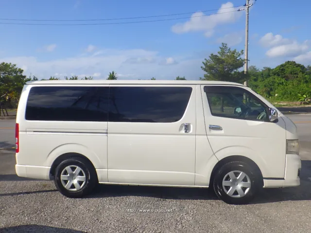 トヨタ ハイエースバン