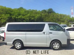 トヨタ ハイエースバン
