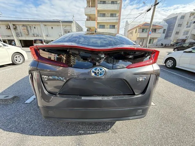 お気軽にお問い合わせください。 トヨタ プリウスPHV