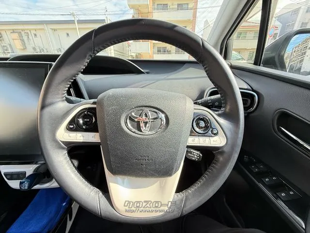 お気軽にお問い合わせください。 トヨタ プリウスPHV