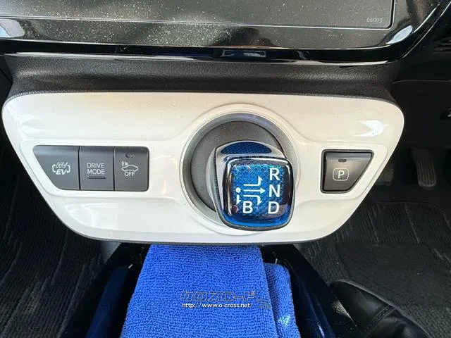 お気軽にお問い合わせください。 トヨタ プリウスPHV