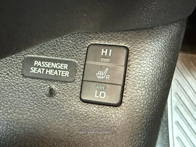 お気軽にお問い合わせください。 トヨタ プリウスPHV