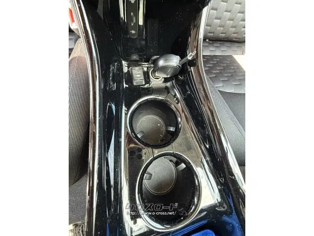 お気軽にお問い合わせください。 トヨタ プリウスPHV