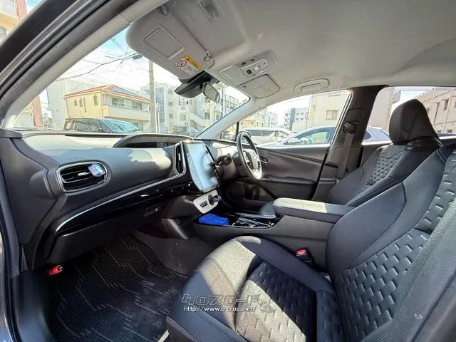 お気軽にお問い合わせください。 トヨタ プリウスPHV