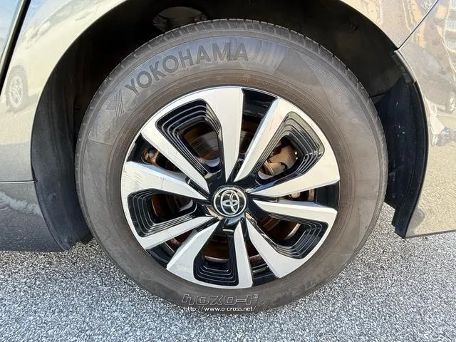 お気軽にお問い合わせください。 トヨタ プリウスPHV