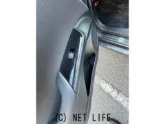 トヨタ プリウスPHV