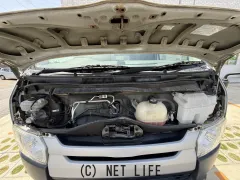 トヨタ ハイエースバン