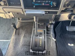 トヨタ ランドクルーザー70