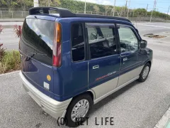 ダイハツ ムーヴ