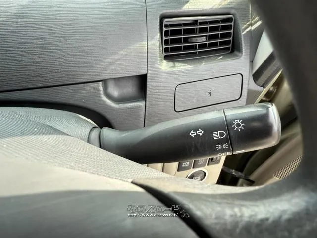 査定員が車両をしっかりチェック スバル ステラ