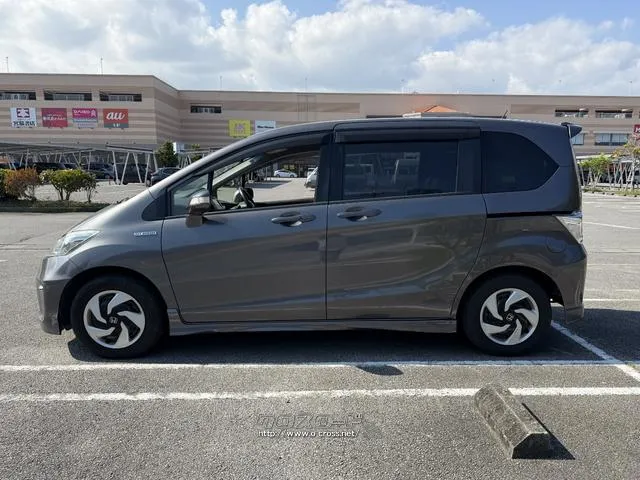 沖縄のクルマが高く売れて、安く買える!新しいクルマの売買 ホンダ フリードハイブリッド