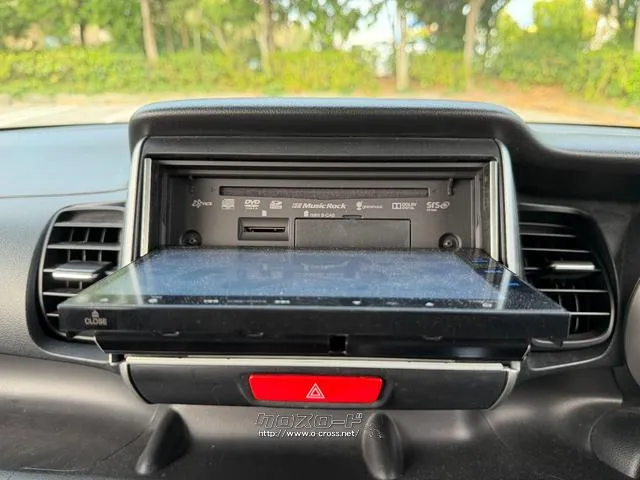DVDやCDでも音楽が流せることができます! ホンダ N-BOX
