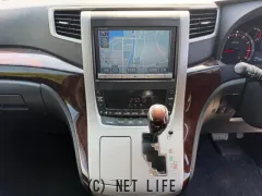 トヨタ ヴェルファイア