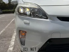 トヨタ プリウス
