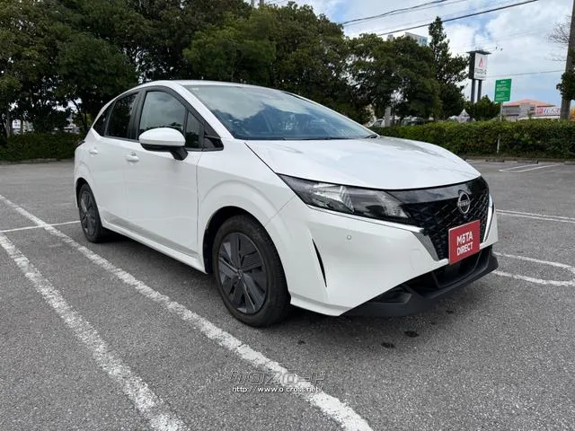 査定員が車両をしっかりチェック 日産 ノート