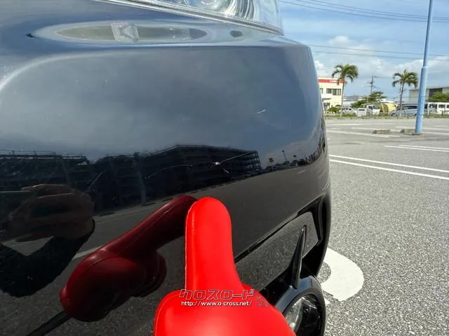 査定員が車両をしっかりチェック トヨタ クラウンハイブリッド