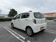 ダイハツ ミライース