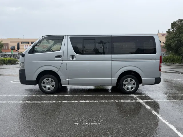 トヨタ ハイエースバン
