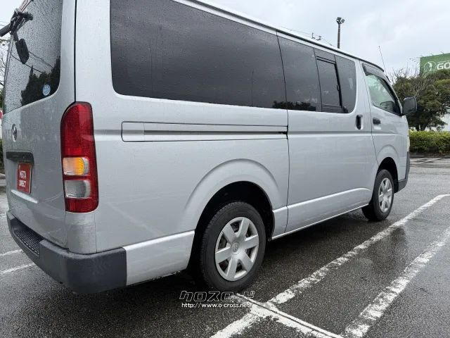 トヨタ ハイエースバン