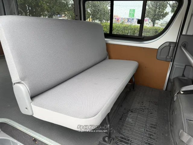 トヨタ ハイエースバン