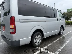 トヨタ ハイエースバン